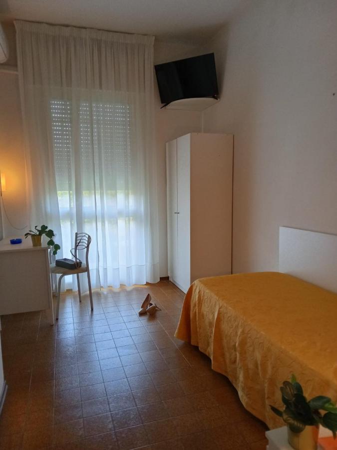 Hotel Haiti Milano Marittima Ngoại thất bức ảnh