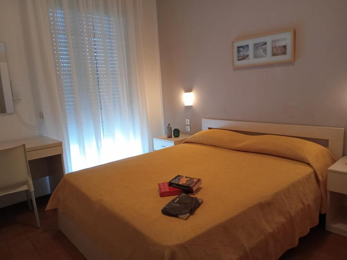 Hotel Haiti Milano Marittima Ngoại thất bức ảnh