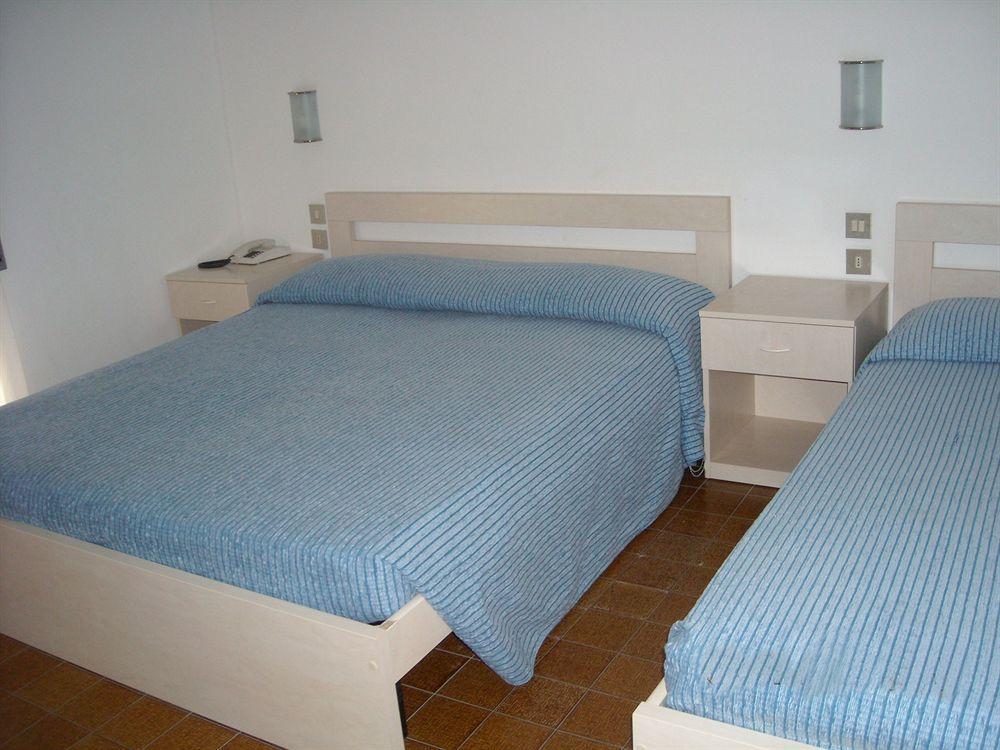Hotel Haiti Milano Marittima Ngoại thất bức ảnh