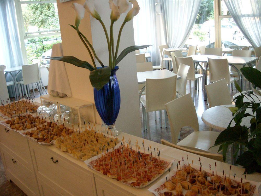 Hotel Haiti Milano Marittima Ngoại thất bức ảnh