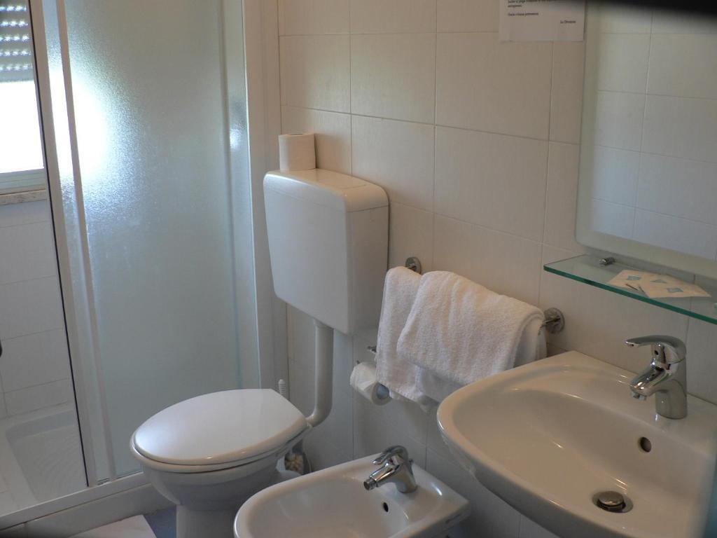 Hotel Haiti Milano Marittima Ngoại thất bức ảnh